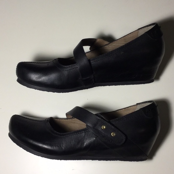 Mary Jane like leather OTBT Shoes - Picture 2 of 5